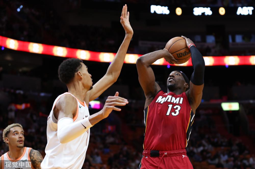 球队在防守 球队在防守