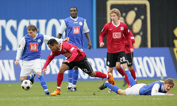 首轮正式亮 首轮正式亮